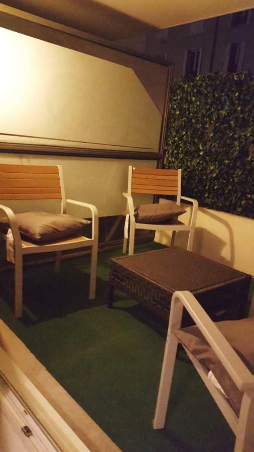 Appartement Spacieux Avec Terrasse Pres De Paris Et Du Stade De France Saint-Denis  Exterior foto